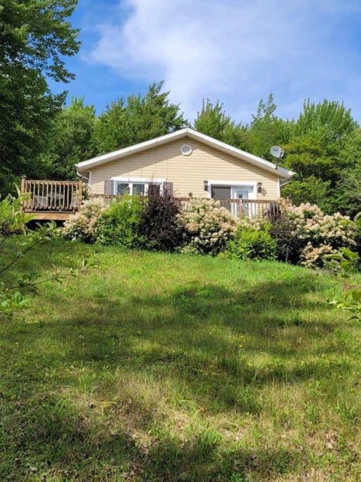 Chalet Pres Du Mont Megantic Villa La Patrie Exterior photo